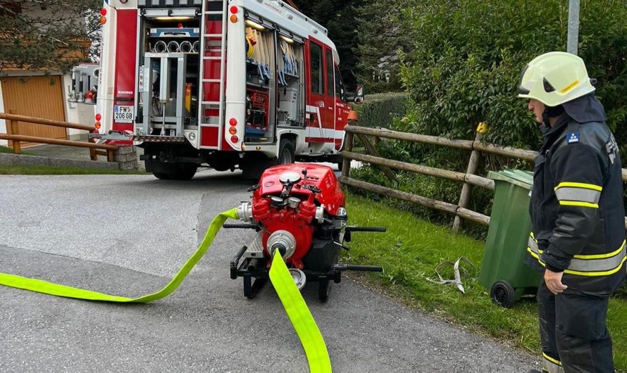 Übung beim Gröbminger Schwimmbad