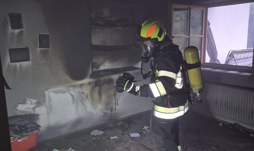 Wohnhausbrand in Gröbming-Winkl